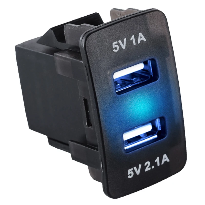Автомобильное зарядное устройство с двумя USB портами розетка для 12 В/24 В а