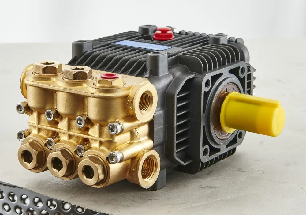 BM-11 Brass Triplex Plunger Pump Fogging misting pump driven by gasoline engine 11-15.5LPM 150-250Bar