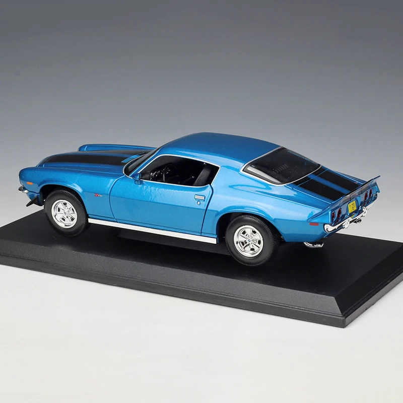 Maisto 1:18 литья под давлением автомобилей 1971 Chevy Camaro Синий Оранжевый купе классических машин, брелок для автомобильных ключей, металлический автомобиль коллекционные модели игрушки для подарка