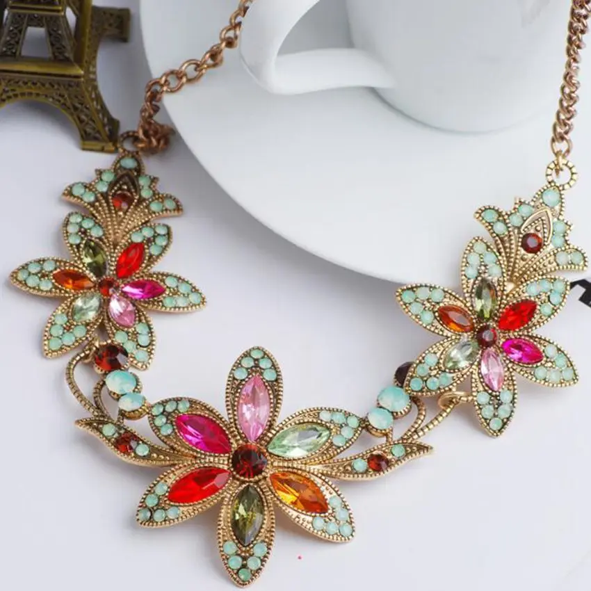 vintage necklace (1)