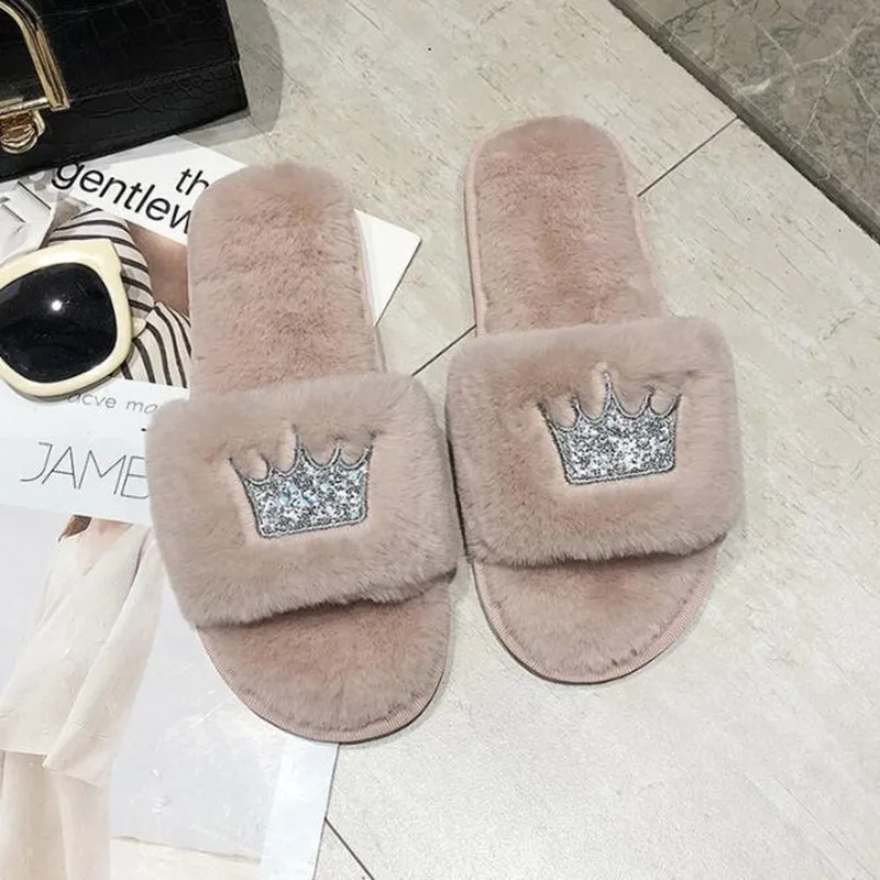Розовый Домашние Модные женские тапочки с короной из искусственного меха; зимние теплые Нескользящие женские тапочки; плюшевые тапочки; большие размеры 41 - Цвет: Розовый