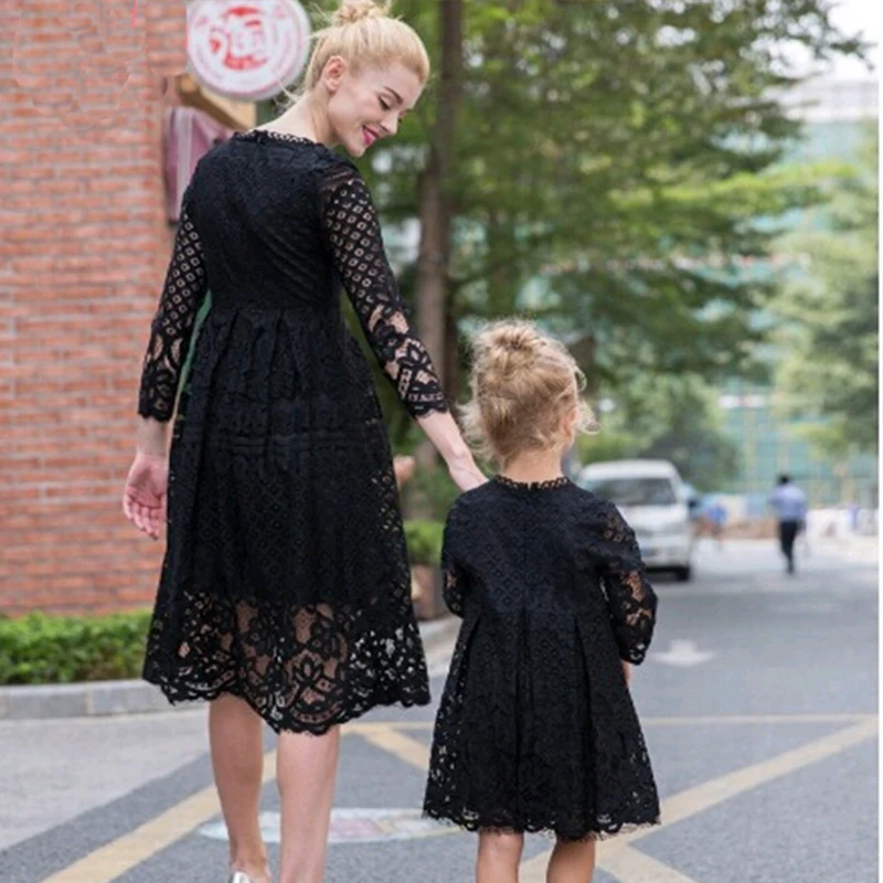 Семейные комплекты; платье для мамы и дочки; качественное однотонное кружевное платье принцессы; платье для свадебной вечеринки; платье «Мама и я»