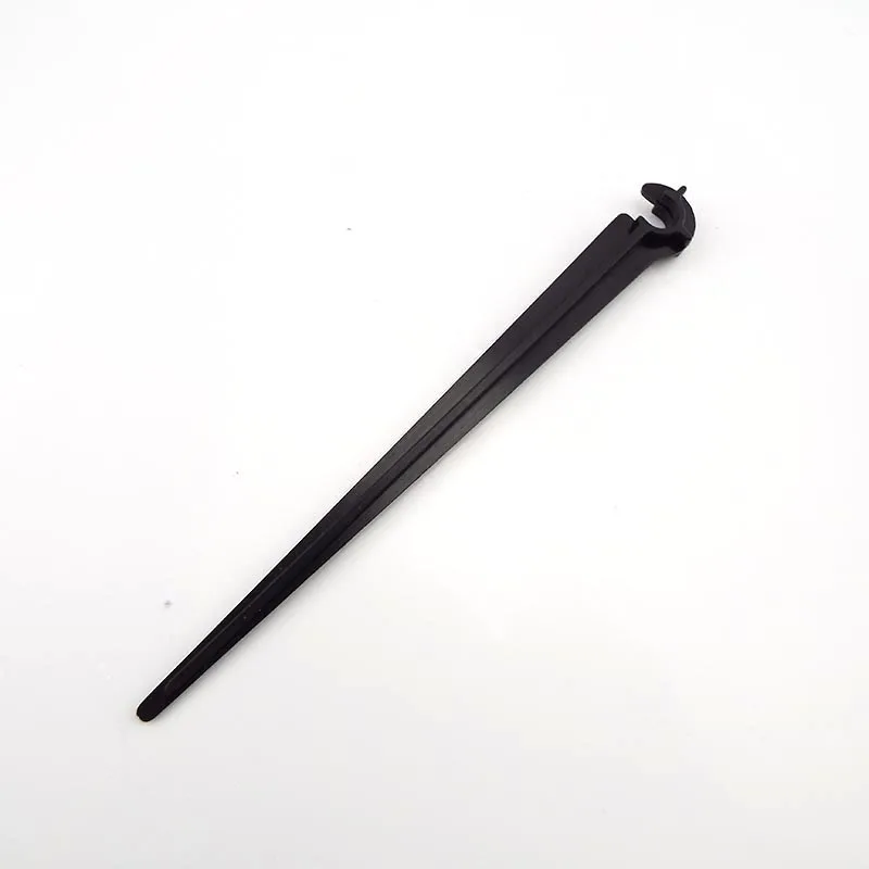 Description Picture 6 of item1/4" Garden Hose Drip Irrigation Support Stakes C Shape Hook 4/7mm Tube Pipe Fixed Holder Watering Dripper Sprinkler Bracket