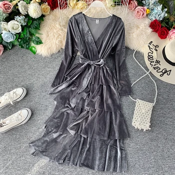 

Winter Burgundy Velvet Party Dress Women Casual Long Sleeve Tiered Ruffles Swing Female Autumn Sexy Dresses Robe Femme