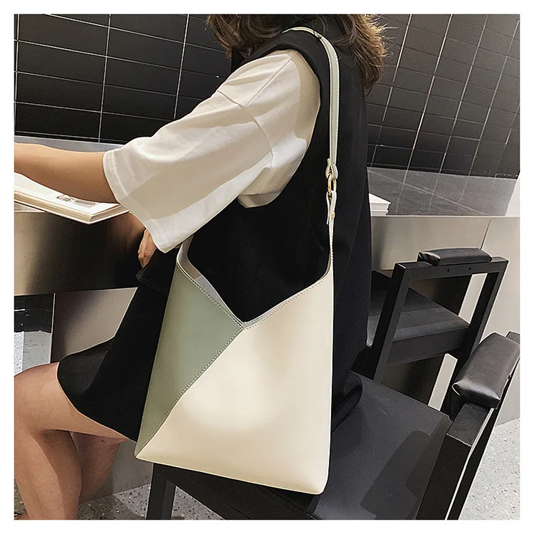 

2019 New Style Europe And America Style Joint Contrast Color Fashion Bucket Bag Simple Pu Textured Different Size Bags