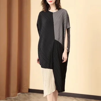 

Fashion Temperament Mother's Show Thin Dress 2020 Summer New Color Contrast Dress