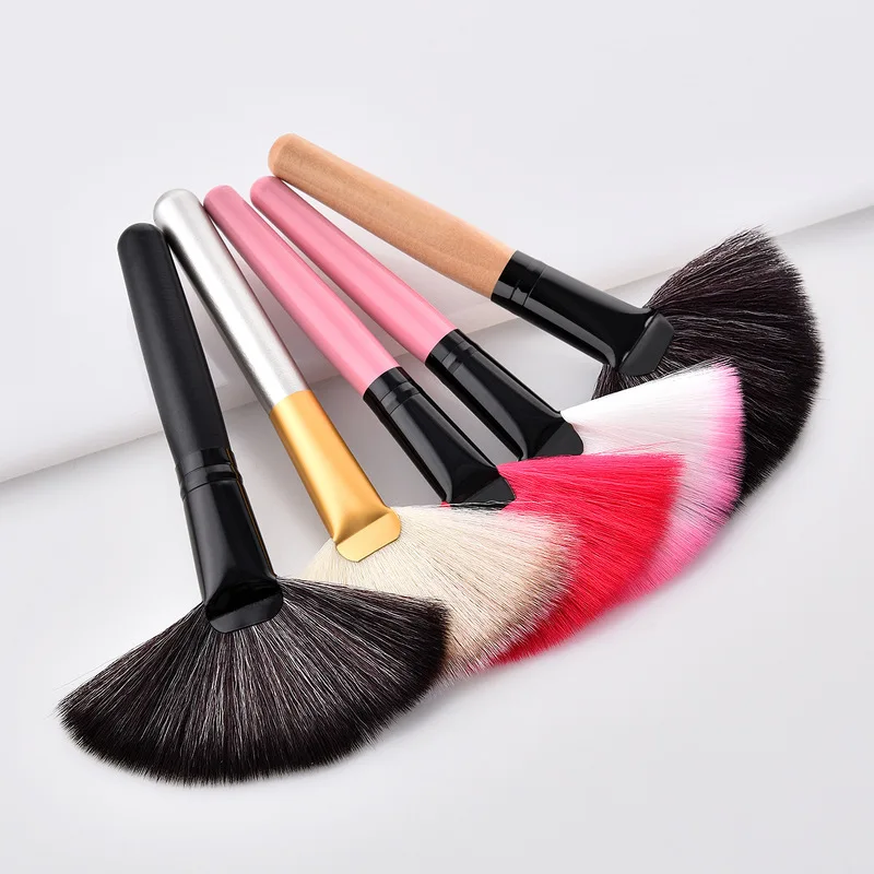 

Fan Shape Make Up Brushes New Arrival 3 Color Soft Beauty Makeup Brushes for Face Powder Foundation Cosmetic Tools