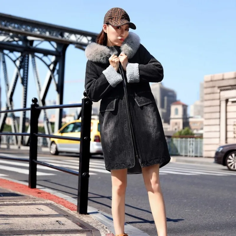 conew_9448464028_1313518034_conew1