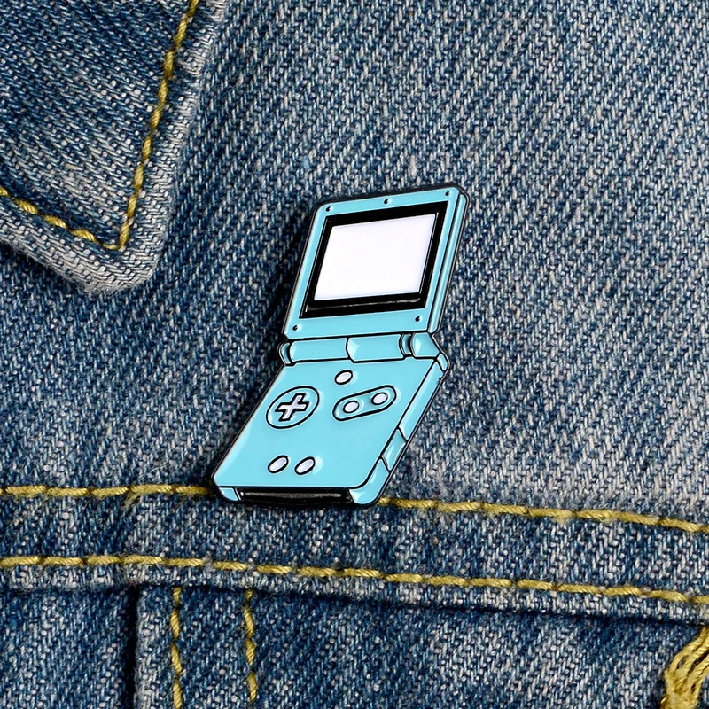 New blue game machine series metal enamel flip card screen button children's toys creative fashion jewelry badge brooch gift | Украшения