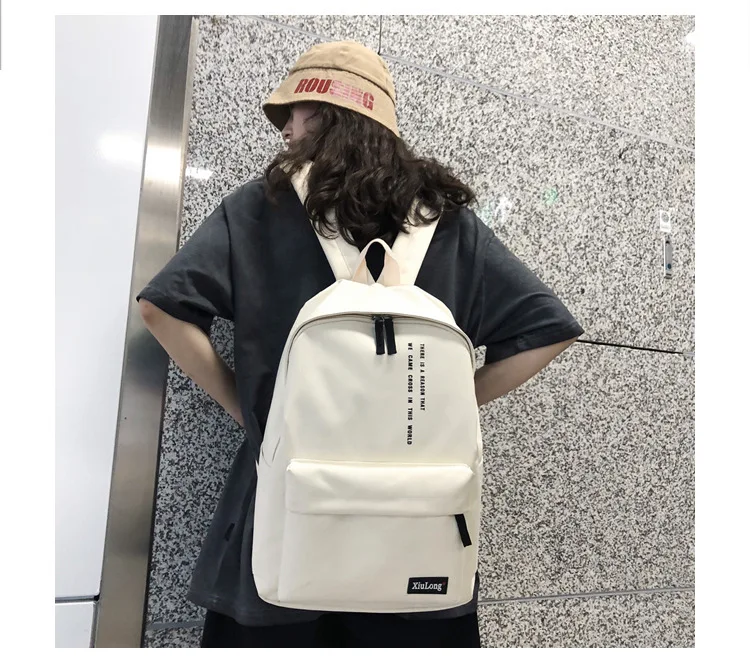 11257109991_2106219099