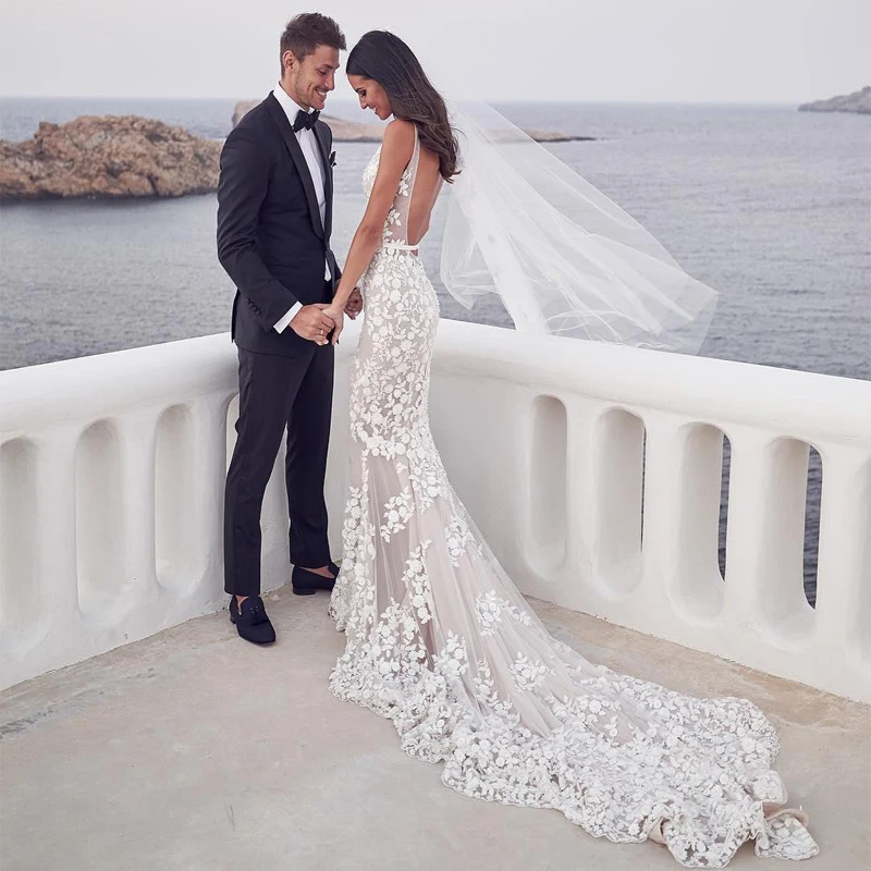

Backless Mermaid Beach Wedding Dresses 2020 V-neck 3D Lace Applique Sweep Trumpet Steven Khalil Garden Bridal Dresses