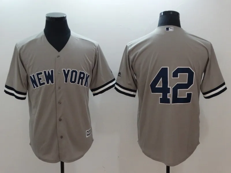 Нью-Йорк Все сшитые мужчины Mariano Rivera 42 Giancarlo Стэнтон 27 Didi Gregorius 18 Gary Sanchez 24 Luis Severino 40 Джерси - Цвет: AS photo