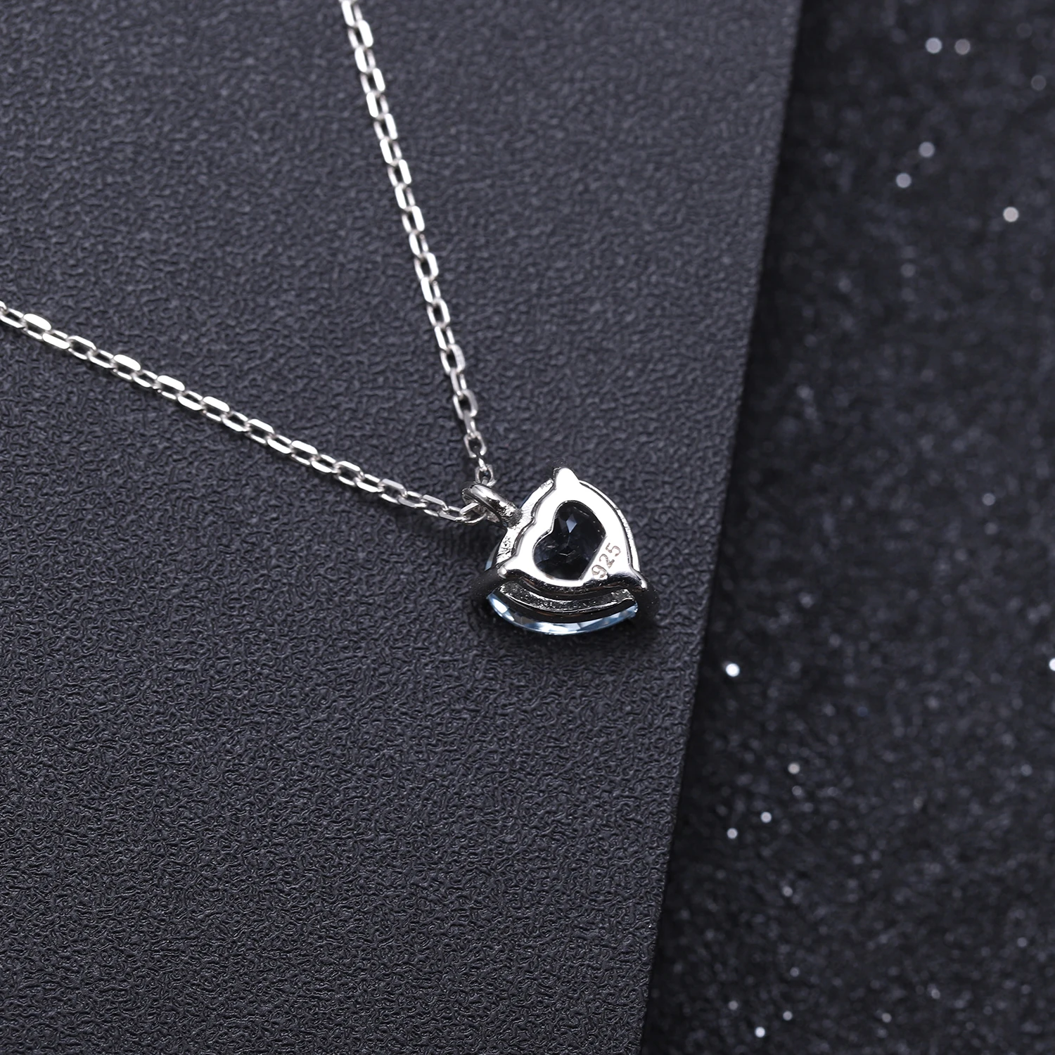GEM'S BALLET 925 Sterling Silver Heart-shaped Jewelry 1.54 CT Natural Sky Blue Topaz Pendant Necklace Women Gifts