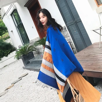 

Animal pattern scarf warm print ladies autumn and winter scarf elegant shawl tassel long square scarf Женский шарф