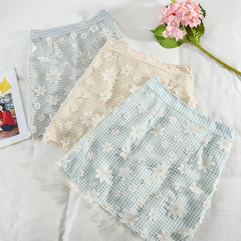 

Chic Sweet Summer Skirt for Ladies 2020 New Three-dimensional flowers Patchwork Plaid Skirts Womens High Waist Wrap Short Skirt