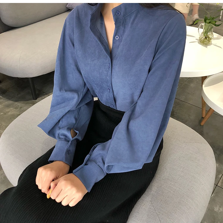 0_40_320567354946205985