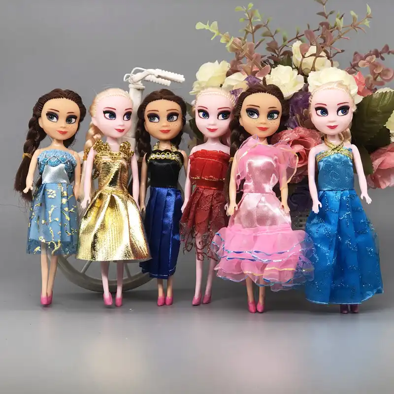 small elsa doll