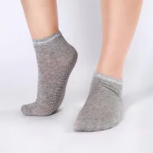 LJCUIYAO Модные женские хлопковые носки для фитнеса тапочки дышащие Нескользящие массирующие Носки для пилатеса унисекс удобные полосатые носки Модные