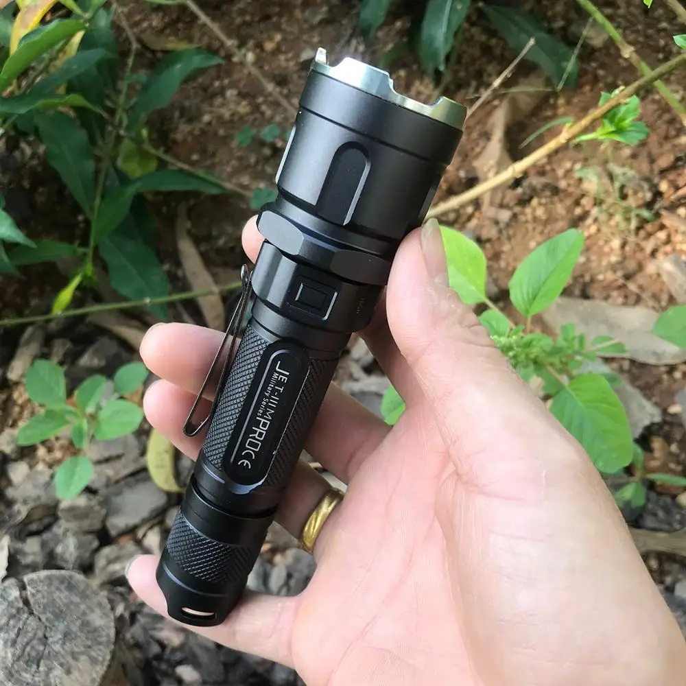 US $50.96 JETBEAM 3M IIIM PRO CREE XPL LED Flashlight 1100 Lumens Efficient Circuit Alloy Reflector Tactical Outdoor Hunting LED Lantern