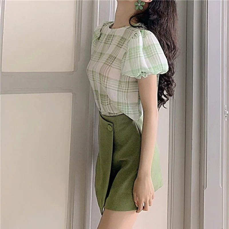 

Small fresh green Chiffon Plaid Lantern Sleeve Top + slim irregular skirt two piece set