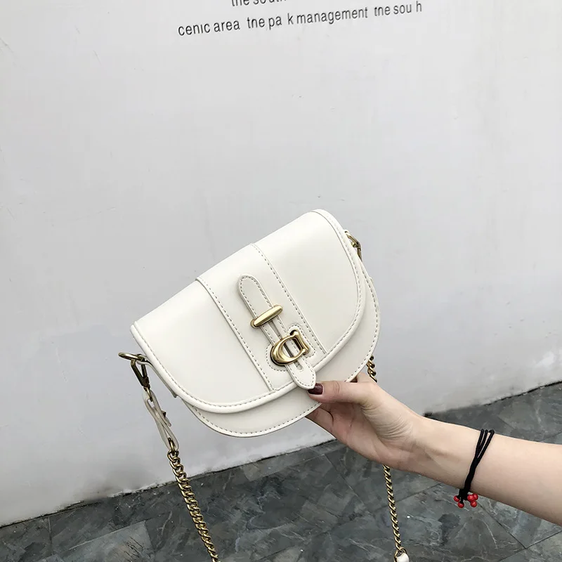 

2020 Summer New Arrival Little Fairy Shoulder Little Bag And Western Style Textured Versatile Bag with Chain Saddle Bag Women's