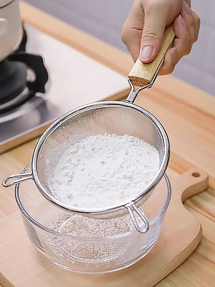 Fine Mesh Food Strainer 304 Stainless Steel Colander Sieve with Wooden Handle for Fry Juice Rice Vegetable Fruit Soy-milk