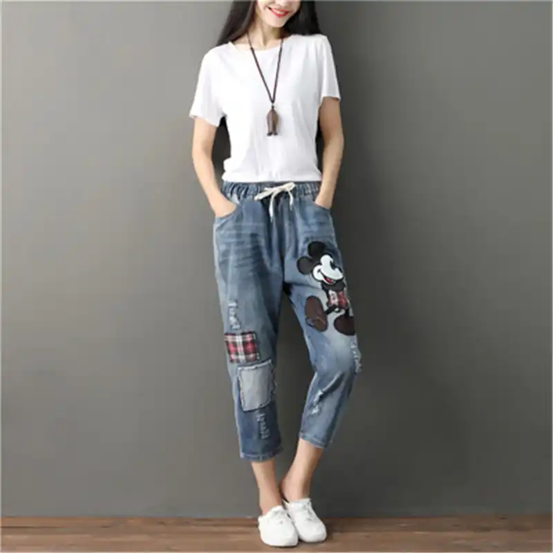 Mickey mouse boyfriend jeans Outlet