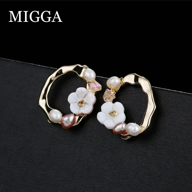 MIGGA серьги-гвоздики в виде цветка ручной работы золотого цвета, Круглый Круг, Пресноводный Жемчуг, женские серьги-гвоздики, ювелирное изделие