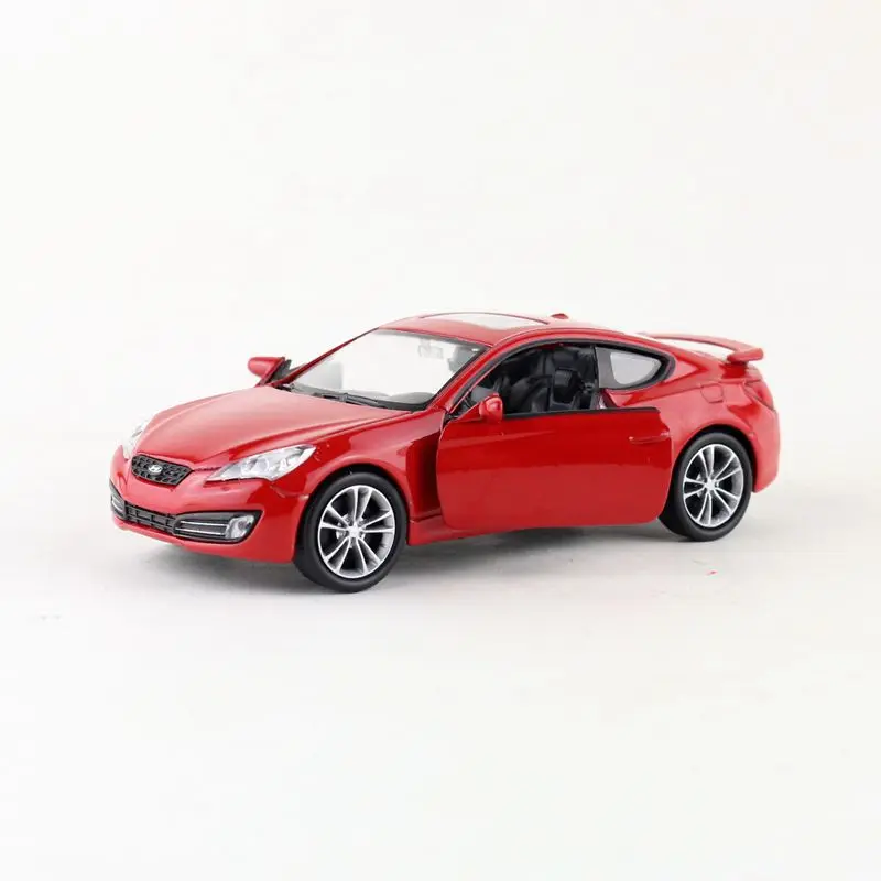 1:36 Масштаб 2009 Hyundai Genesis Coupe спортивный игрушечный автомобиль WELLY литая модель