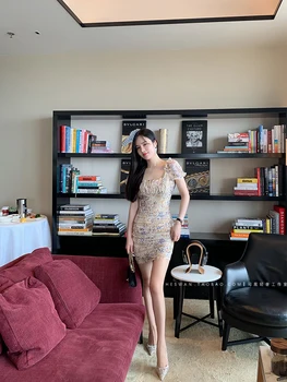 

Dress Women Sexy Backless Cross Bandage 2020 New Party Dress Pleated Stretch Short Club Dress 4X50 2