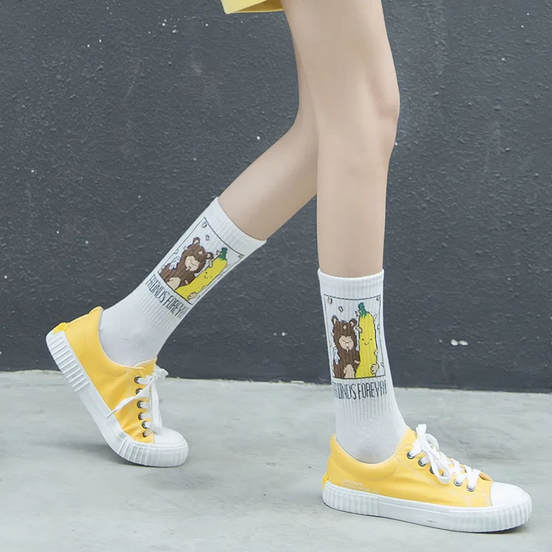 INS/хлопчатобумажные женские носки с забавным мультяшным банановым медведем Harajuku Cool Skateborad Sokken Art Fashion Milk Hipster Happy Fruit Novelty