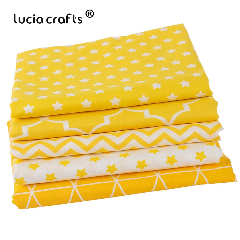 

1pcs 50*50cm Yellow Cartoon Cotton Patchwork Cloth Fabric DIY Child's Sewing Quilting Fat Quarters Needlework Materials I0308