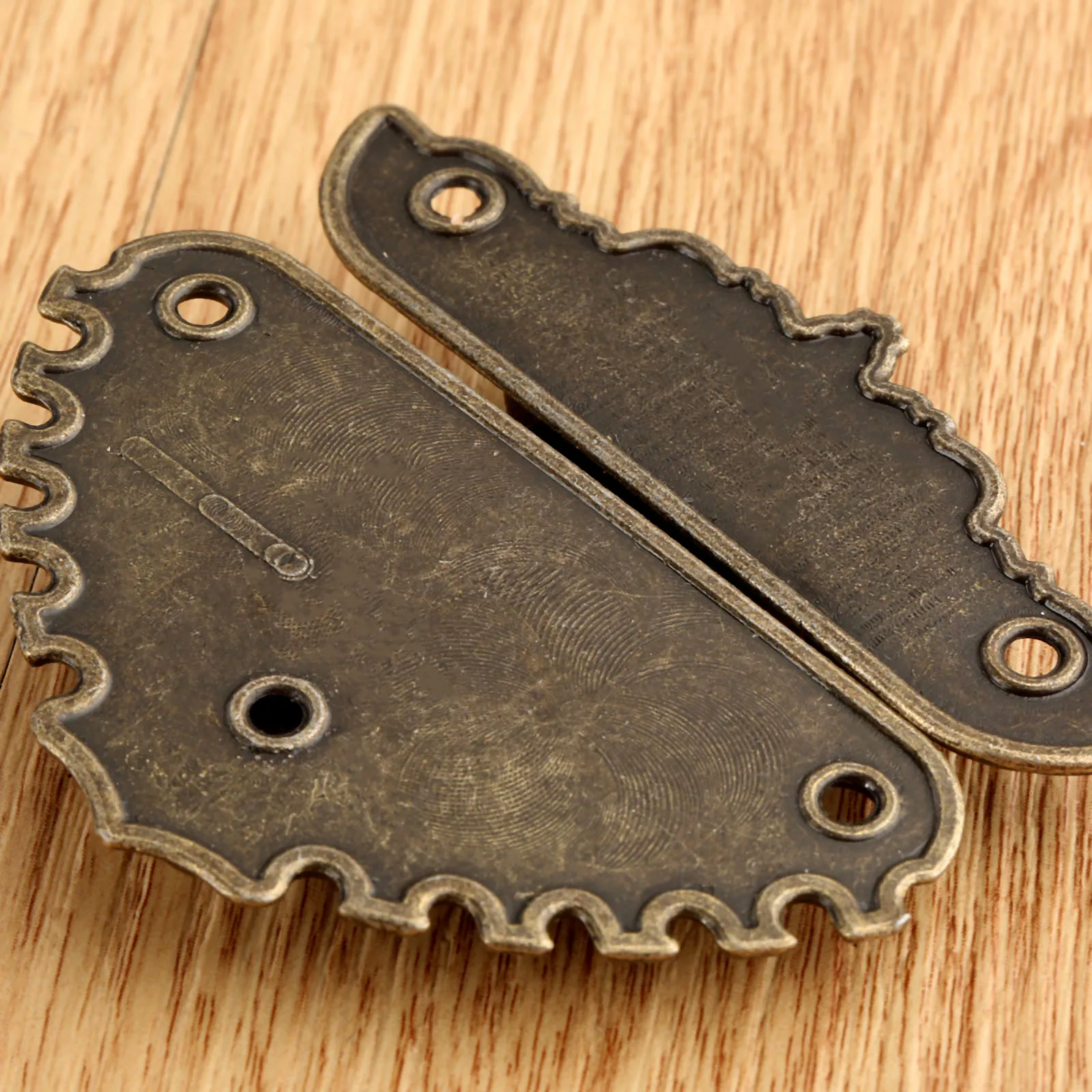 Box Hasps Lock Catch Latches Antique Bronze Jewelry Chest Box Suitcase Buckle Clip Clasp Furniture Hardware 50x56mm 58x68mm