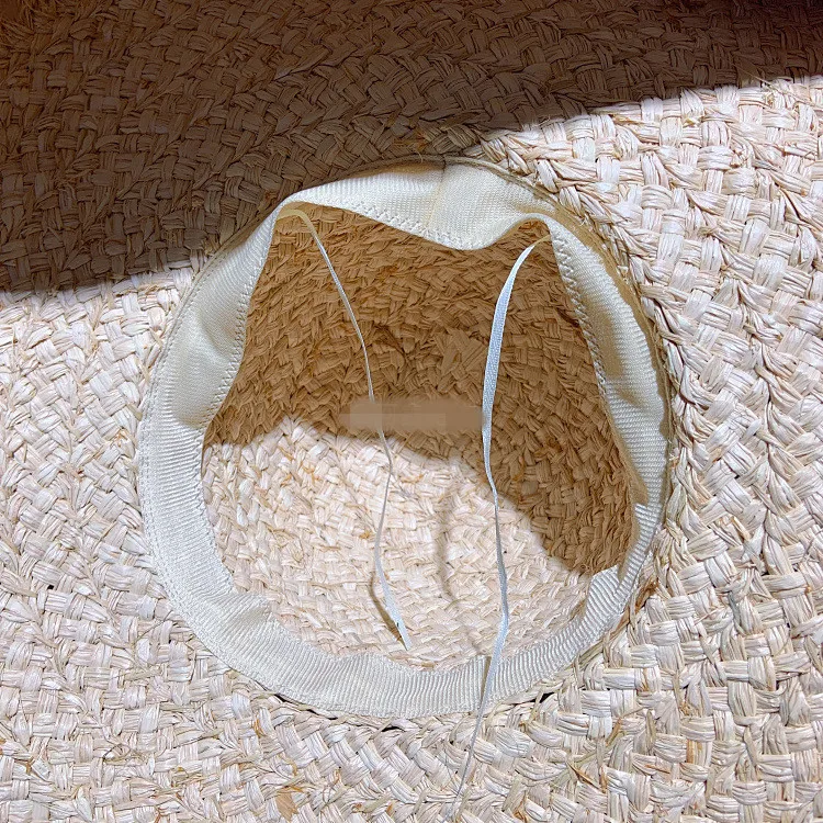 12830857813_388243401