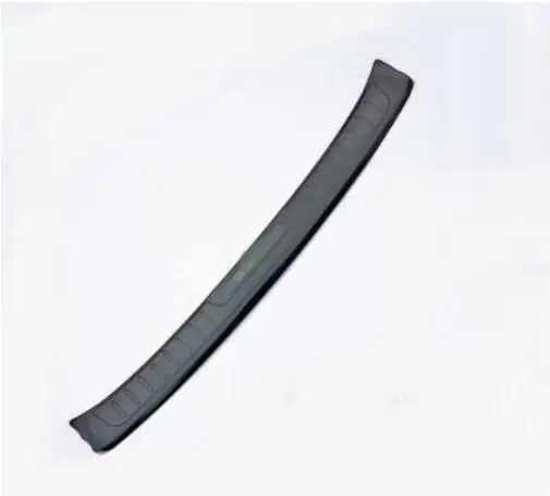 Suitable for 18-19 for subaru XV rear guard plate, stainless steel tailbox guard plate decorative accessories - Цвет: outside