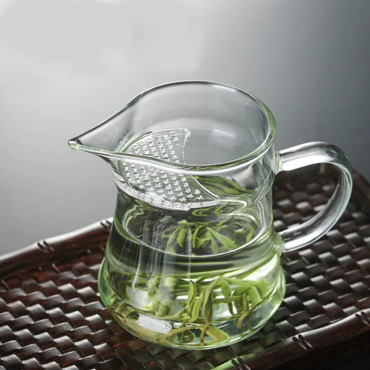 

Heat-resistant Glass Tea Pot Hejian Glass Tea Set Crescent Pitcher Beak Green Tea Cup Tea Pitcher Wholesale