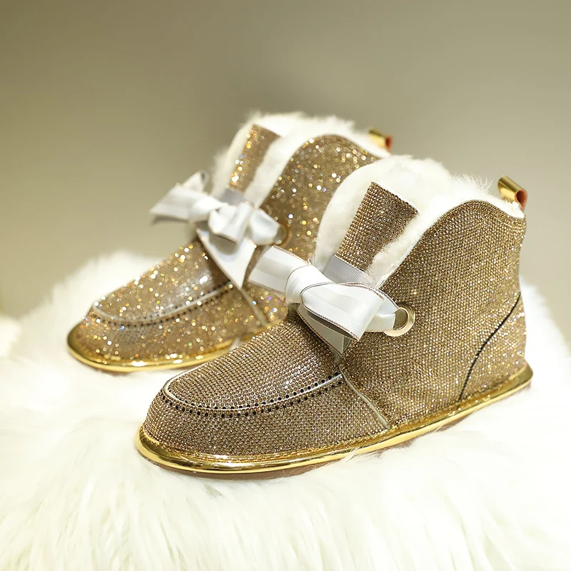 Зимние ботинки Rhinestone; Новинка года; Модные женские ботинки на овечьем меху из водонепроницаемого материала; нескользящие теплые уличные короткие ботинки со стразами