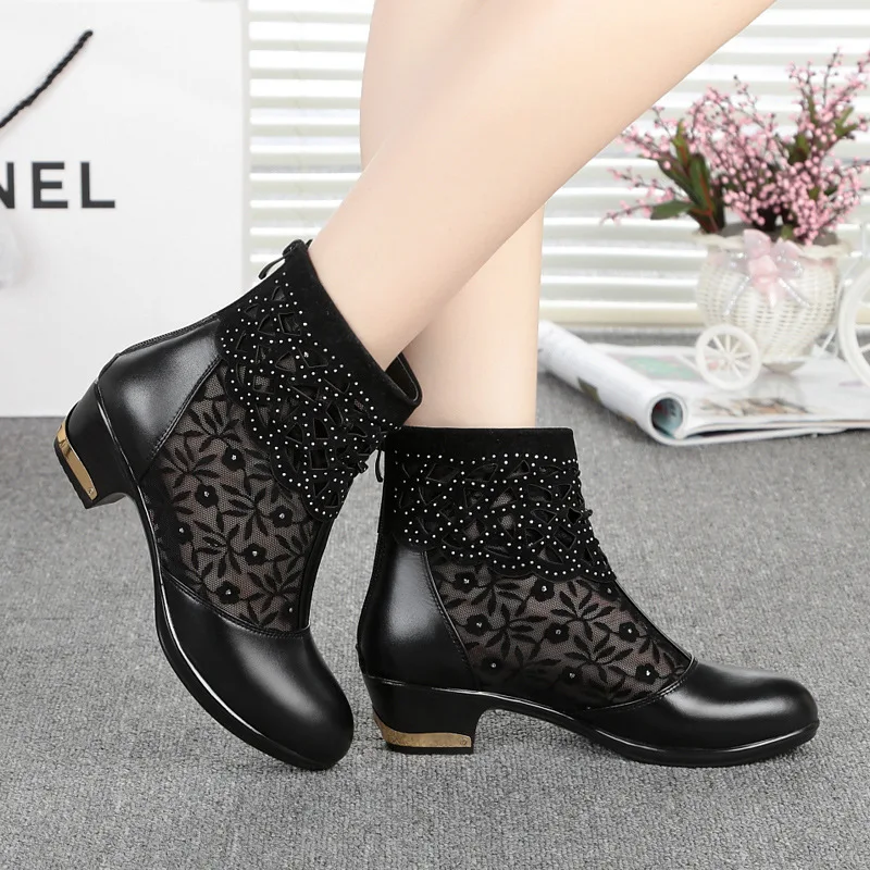 

2019 New Style Genuine Leather Ankle Boots Subnet Boots Cowhide Semi-high Heeled WOMEN'S Sandals Hollow out Gauze Large Size Fis