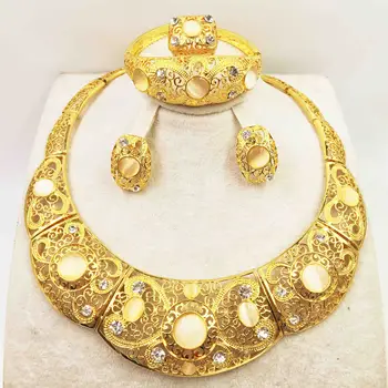 

new wholesale gorgeous African pearl jewelry set gold necklace earrings bracelet set wedding fashion dubai women jewelry