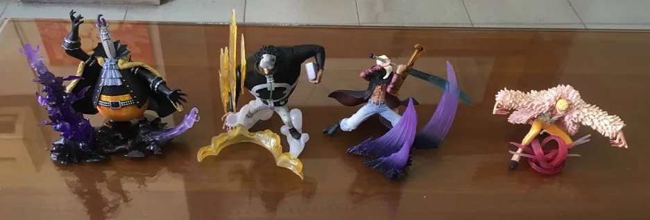 

One Piece 4-Seven Wu Hai Little Tang Hawkeye Moglia Tyrant Bear Nirvana Boxed Garage Kit