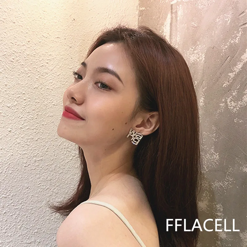2020 Fashion Punk Exaggerated Fashion Crystal Wang Letter Earrings Rhinestone Letters Dangle Earrings For Women Girl Jewlery