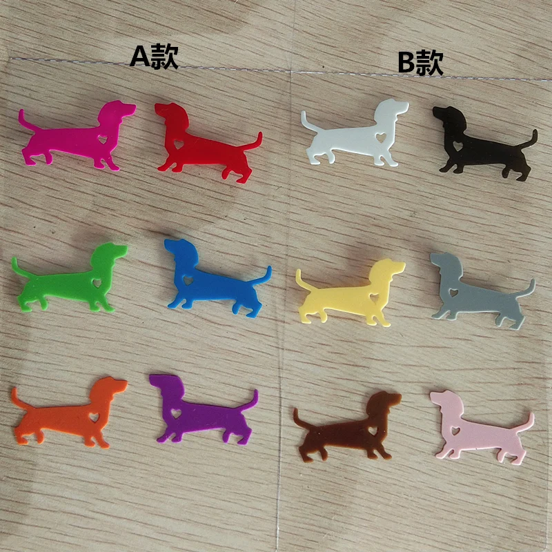 16Pcs 8 Colors Dog Paw Print Wine Charms Markers Wine Glass Charm Markers Glass Beads Cocktail Party Wine Tasting Champagne Party Favors Decorations