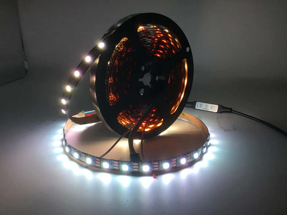 WS2812B WS2812 RGB светодиодные полосы водонепроницаемый индивидуально адресуемый умный RGB светодиодный свет для украшения дома и Рождества