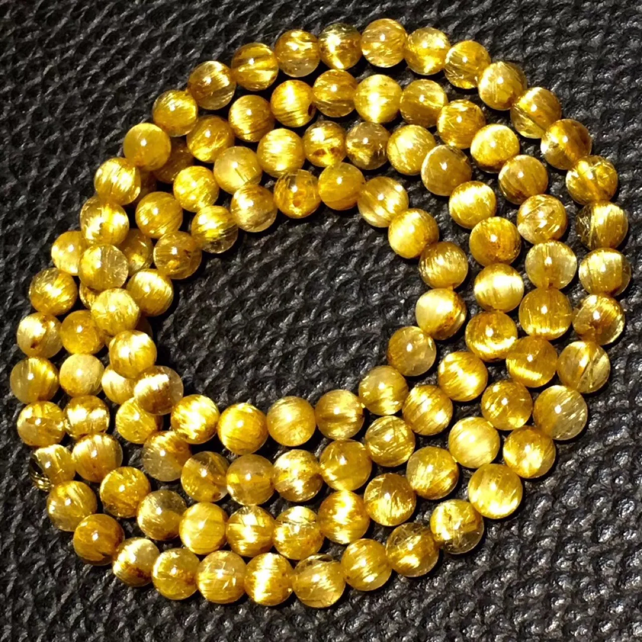 

Natural Rutile Bracelets Three-loop Bracelets Rutilated Bracelets Men And Women-Crystal Bracelet
