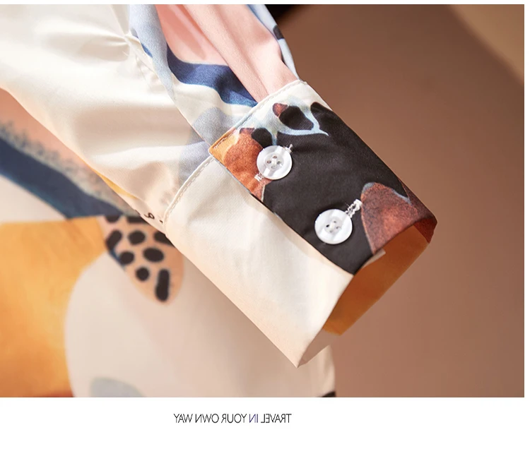 Комплект из двух предметов для женщин весна осень 2020 новинка рисунок граффити