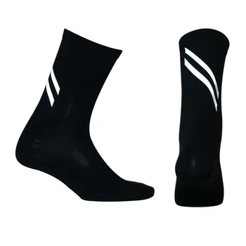 

FREE OSTRICH Unisex Breathable Sports Riding Bike Socks Reflective cycling socks Women Men Socks Riding Basketball Running Socks