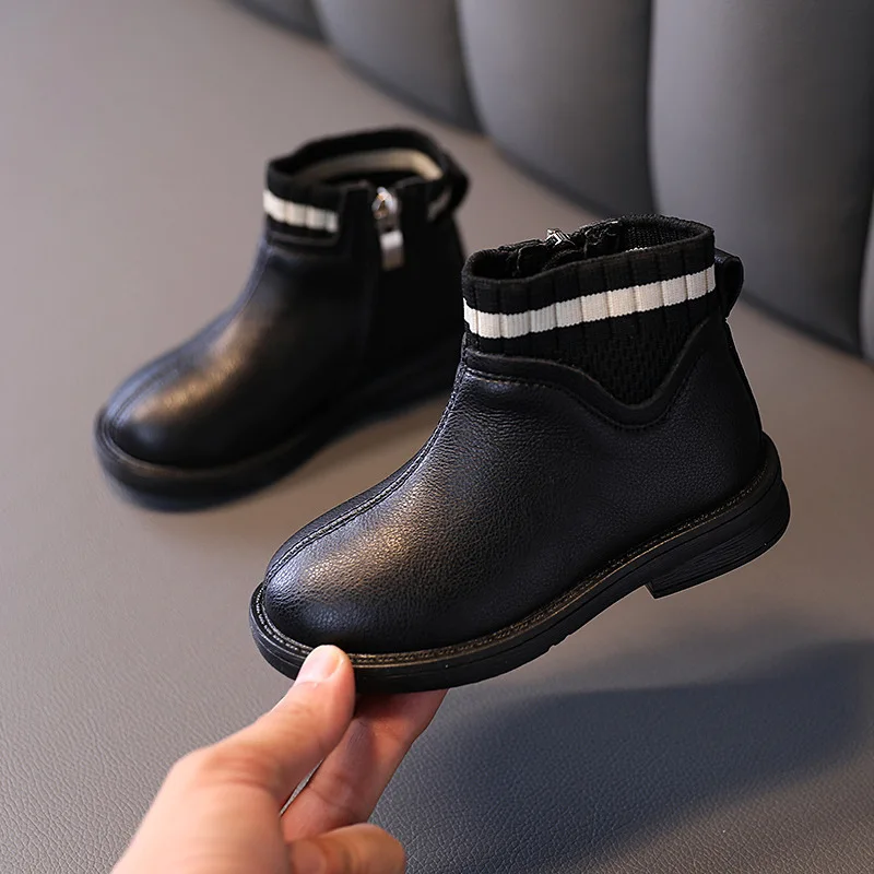Children's shoes  Fashion New autumn Boy's casual short boots student Geniune leather Martin boots Soft children's shoes