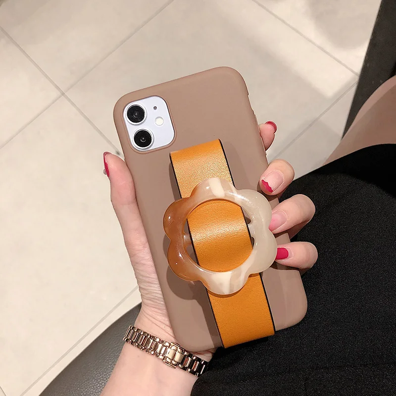ins Amber flower buckle Wrist Strap Phone case For iphone 12 12Pro Max 11 11Pro X Xs max XR 7 8 Plus SE Soft silicone case