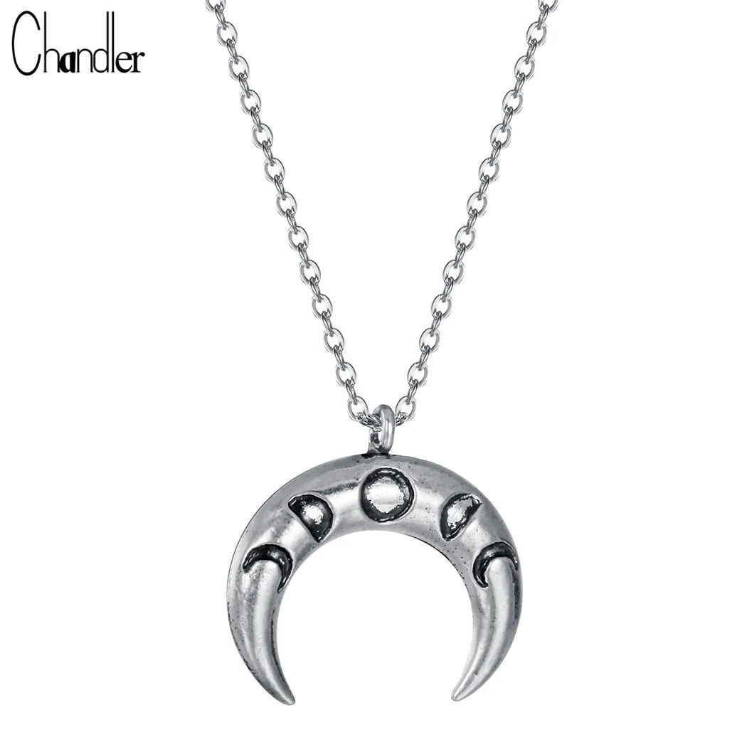 Chandler Antique Silver Plated Crescent Moon Necklace Turnish Classic Moon Horn Charm Boho Jewelry Gift
