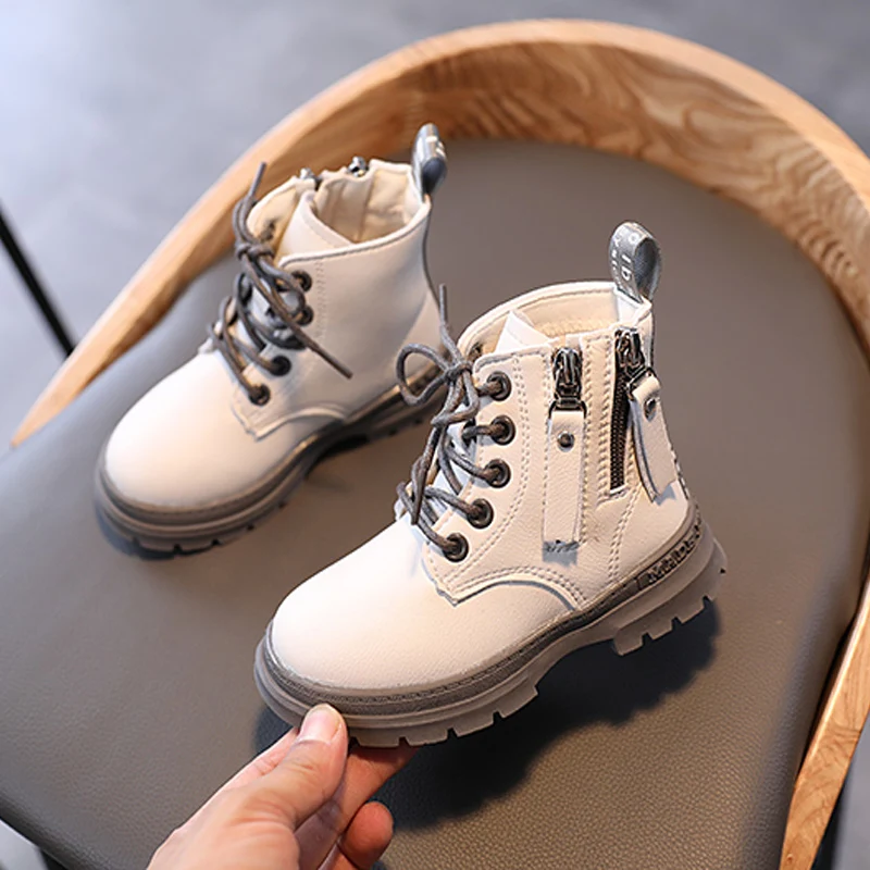 

Autumn winter Boy White Leather Shoes Children's Fashion Retro flat Boots Waterproof Kids Ankle Booties Boys Girl Casual Boots